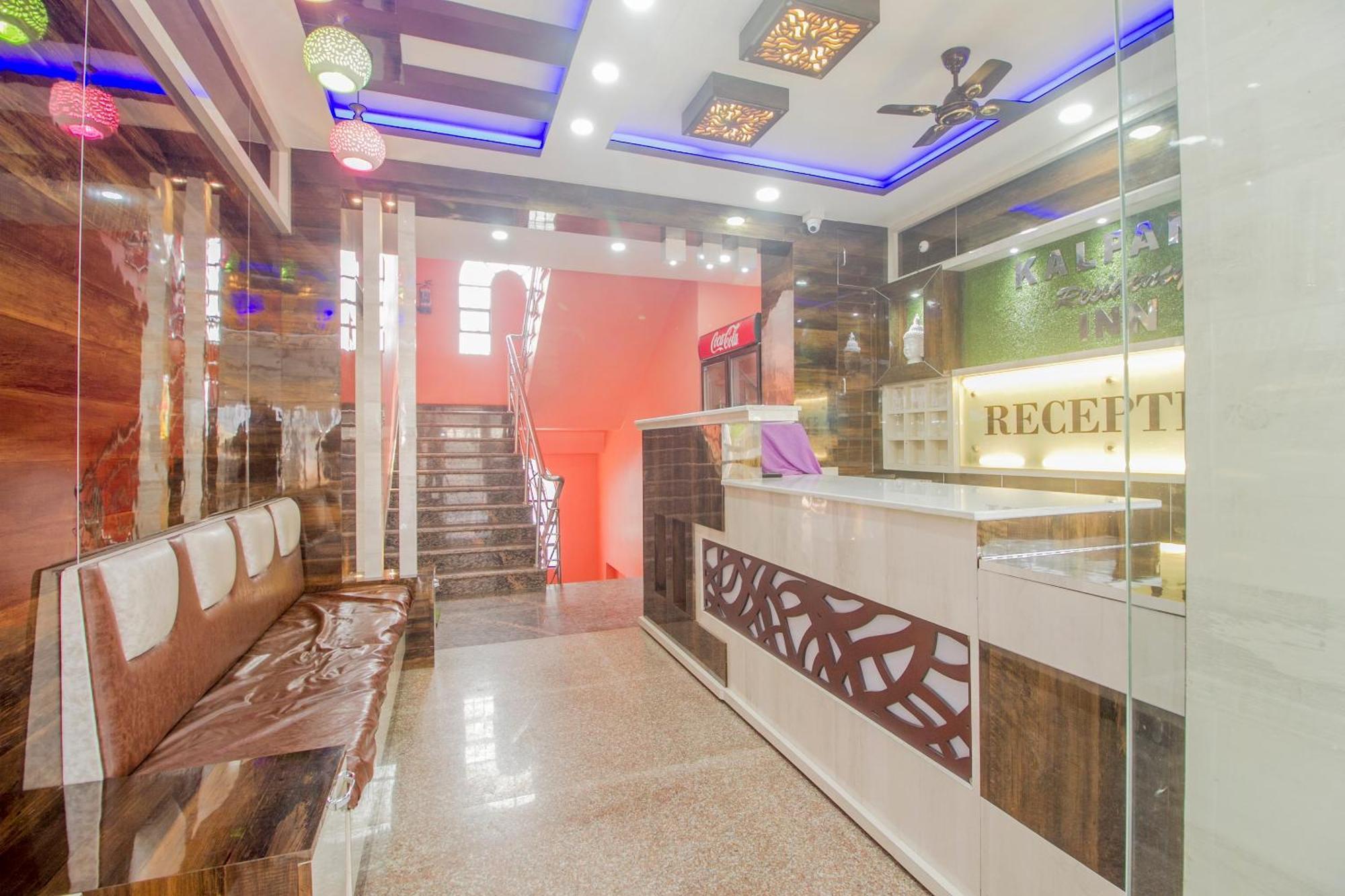 OYO 69895 Kalpana Residency Inn Siliguri Bagian luar foto